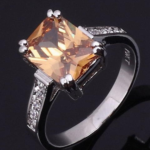Gold and White Topaz Ring - Size 8