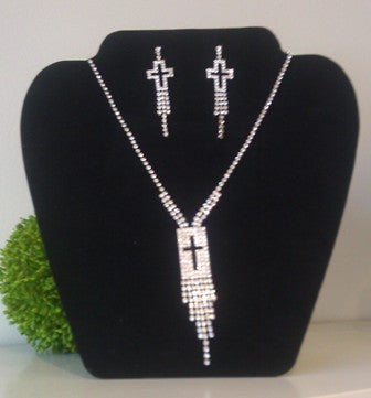 Swarovski Cross Necklace Set