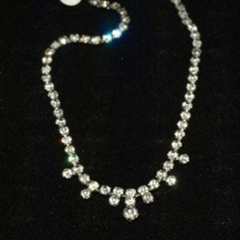 Exquisite vintage rhinestone choker necklace
